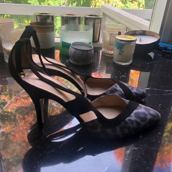 Ron White Comfort Sole Pumps - Picture 2 of 5